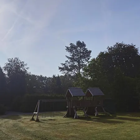 펜션 Het Houten Boshuisje