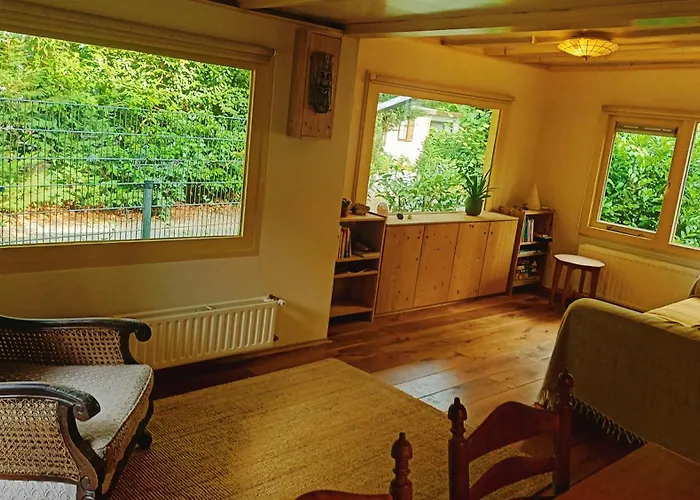 Het Houten Boshuisje Semesterbostad Hattemerbroek