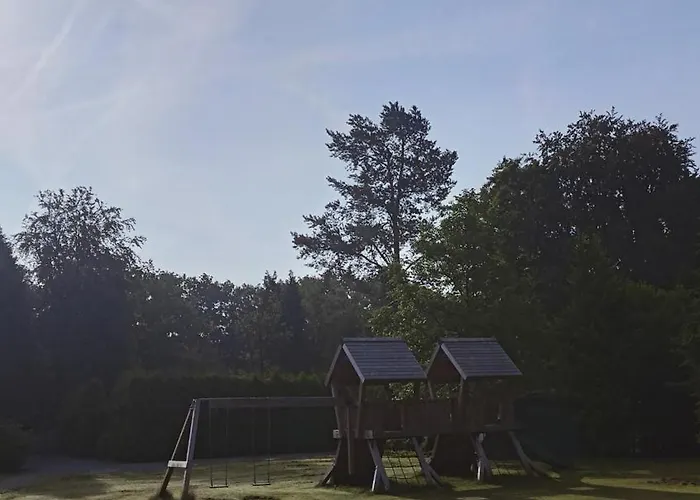 Feriehus Het Houten Boshuisje